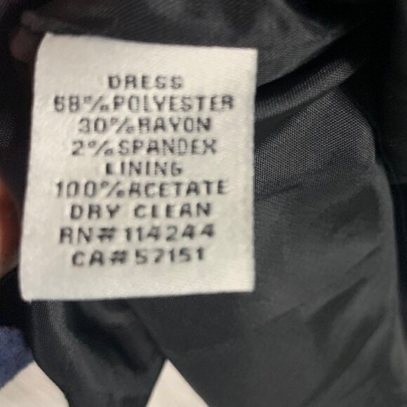 Eliza J Knee length Black Sheath Dress with 3/4 sleeves and pockets Size 6 - Picture 8 of 8